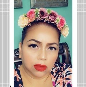 Meet your Posher, Lourdes